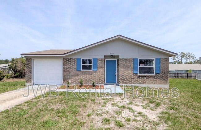 5202 La Ventura Ct E in Jacksonville, FL - Building Photo - Building Photo
