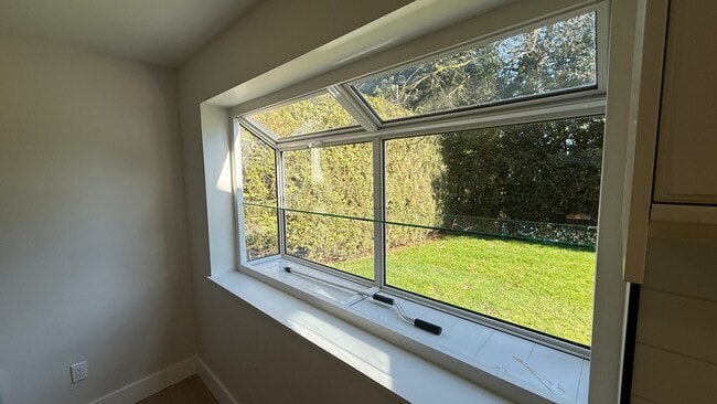 3089 Starlight Way in Coquitlam, BC - Building Photo - Building Photo