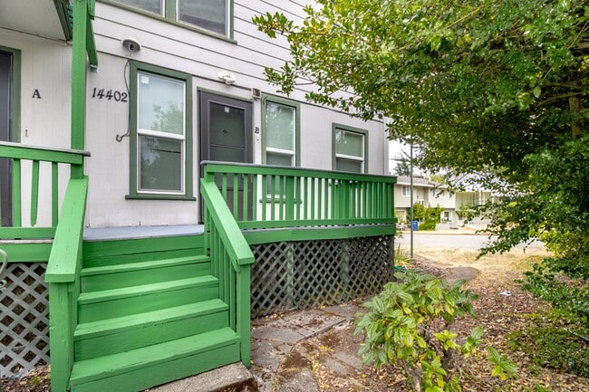 property at 14402 56th Ave S