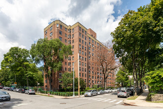 Fairfield Views in Riverdale, NY - Building Photo - Primary Photo