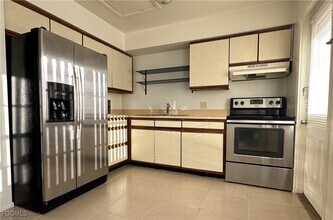 4625 SW 8th Pl in Cape Coral, FL - Building Photo - Building Photo