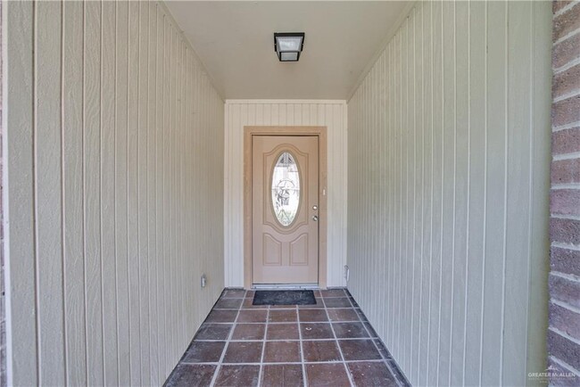601 N 42nd St in McAllen, TX - Building Photo - Building Photo