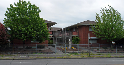 Kimberly Apartments in Tacoma, WA - Building Photo - Building Photo