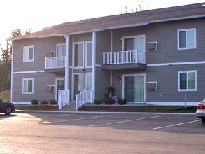 Bridgeview Greene in St Ignace, MI - Building Photo - Building Photo