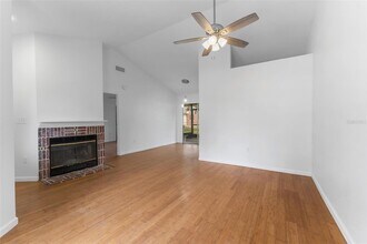 2313 Palm Ave in Seffner, FL - Building Photo - Building Photo