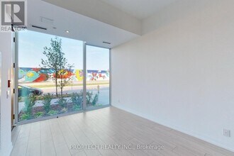 7 Buttermill Ave. in Vaughan, ON - Building Photo - Building Photo