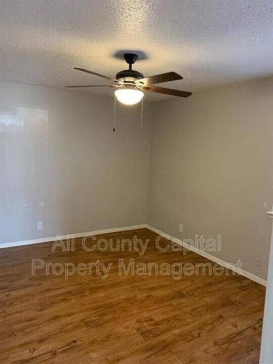 6504 S 1st St in Austin, TX - Building Photo