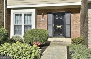 20210 Maple Leaf Ct in Gaithersburg, MD - Building Photo