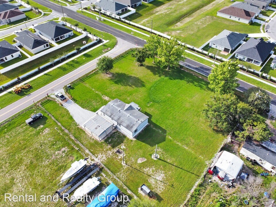 2800 Sanders Rd Photo