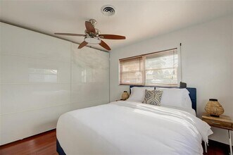 1951 NW 33rd St in Oakland Park, FL - Building Photo - Building Photo