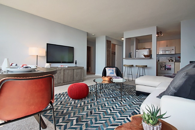 property at 1210 S Michigan Ave