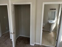 1017 W Baltimore St, Unit B - 6