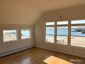 140 Beach Ave in Milford, CT - Building Photo - Building Photo
