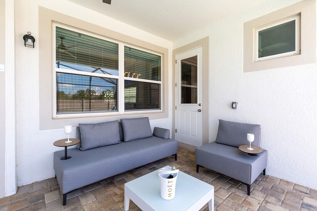 1852 Caribbean View Terrace in Kissimmee, FL - Building Photo