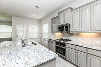 14824 Brettridge Dr in Aledo, TX - Building Photo - Building Photo