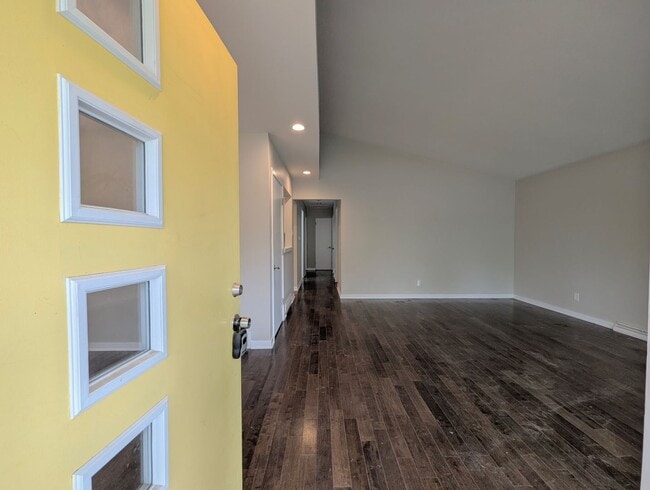 1146 Swarthmore Ln in University City, MO - Building Photo - Building Photo