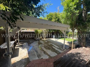 2421 California Ave in Santa Monica, CA - Building Photo - Building Photo