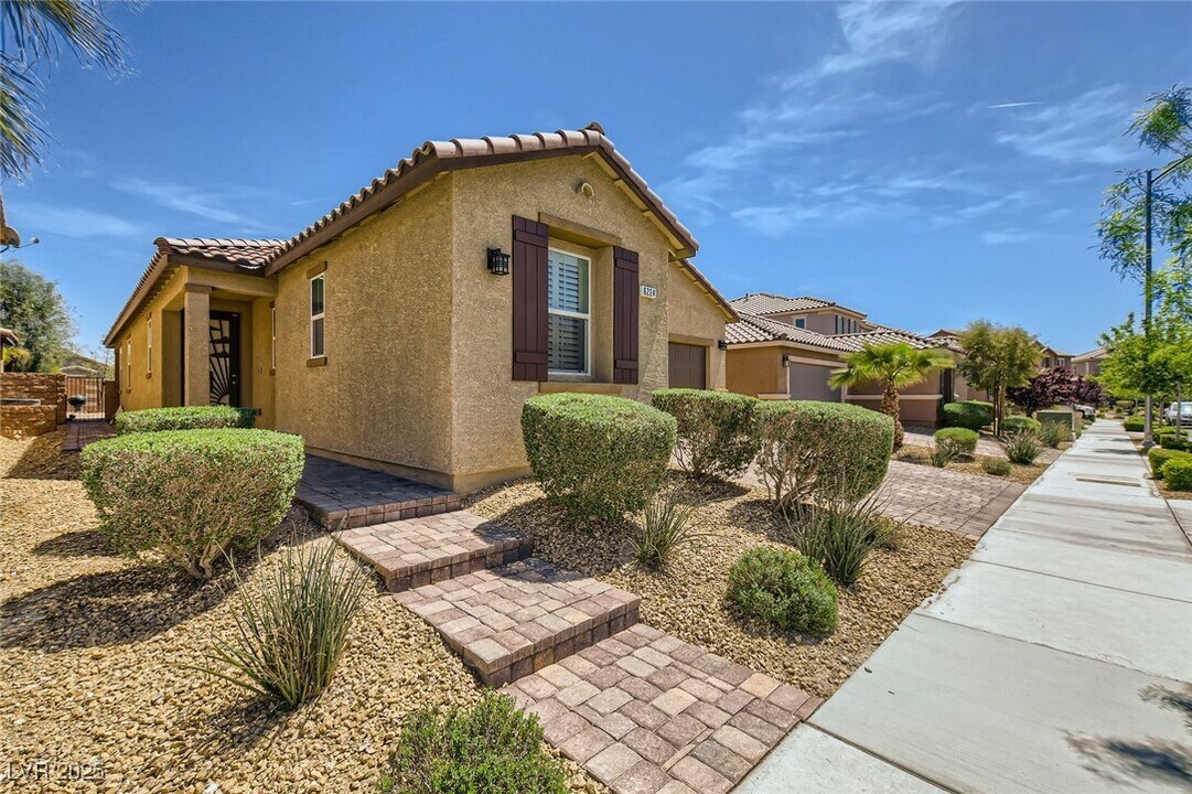 6224 Stratford Bay St in North Las Vegas, NV - Building Photo