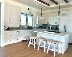 170 Haniu St in Lahaina, HI - Foto de edificio - Building Photo