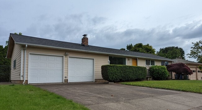 850 Sunview St in Eugene, OR - Building Photo - Building Photo