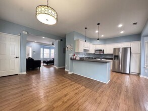 5495 Hampton Ct in College Park, GA - Building Photo - Building Photo