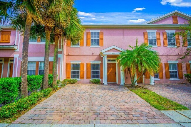 2426 Caravelle Cir in Kissimmee, FL - Building Photo - Building Photo