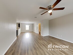 6812 Rosenthal Pass in San Antonio, TX - Foto de edificio - Building Photo