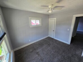11817 Dove Ave in Cleveland, OH - Building Photo - Building Photo