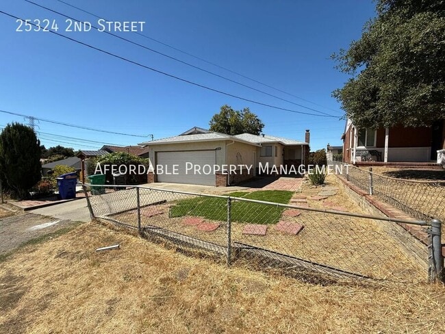 25324 2nd St in Hayward, CA - Building Photo - Building Photo