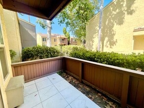 6036 Rancho Mission Rd in San Diego, CA - Building Photo - Building Photo