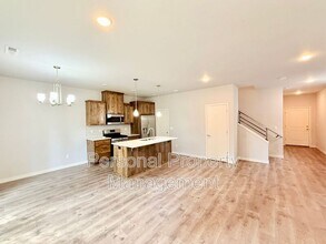 3541 NE 61st Way in Vancouver, WA - Building Photo - Building Photo