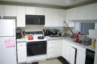 199 Beacon St, Unit 5 in Somerville, MA - Building Photo - Building Photo