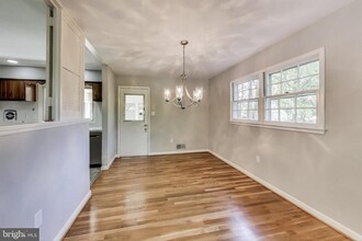 14207 Gaines Ave in Rockville, MD - Building Photo - Building Photo