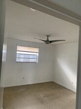 Pris Apartments in Opa Locka, FL - Building Photo - Building Photo