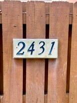 2431 24th Ct in Jupiter, FL - Building Photo