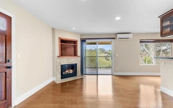 8440 Via Mallorca in San Diego, CA - Building Photo - Building Photo