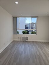 7025 Waite Dr in La Mesa, CA - Building Photo - Building Photo