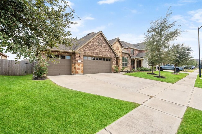 5230 Regal Gem Ln in Katy, TX - Foto de edificio - Building Photo