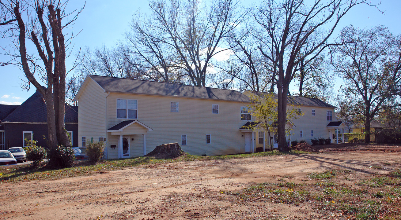 119 Forest St in Greenville, SC - Building Photo