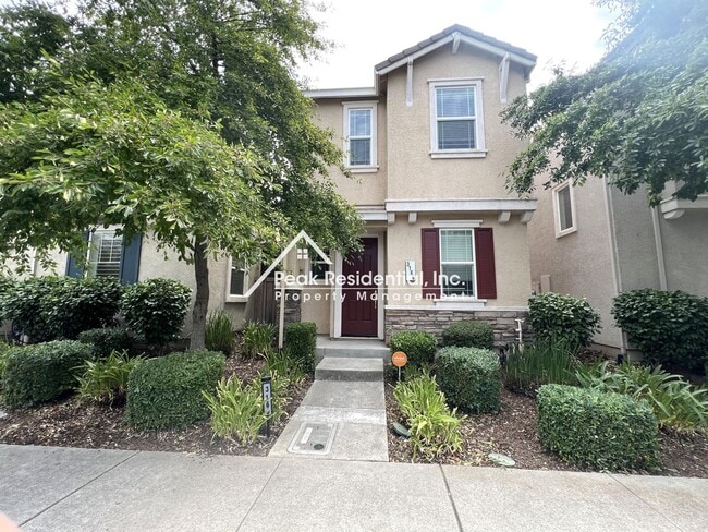 3160 Tice Creek Way in Sacramento, CA - Building Photo - Building Photo