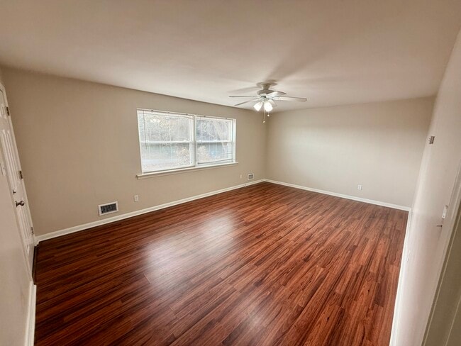 2324 5th Ave SW in Hickory, NC - Building Photo - Building Photo