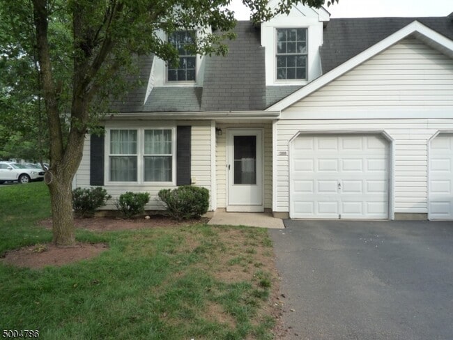 property at 388 Cotswold Pl