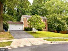 3126 Flintlock Rd in Fairfax, VA - Building Photo - Building Photo