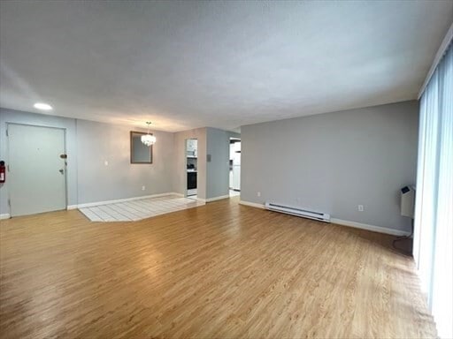 54 Fountain Ln in Weymouth, MA - Building Photo