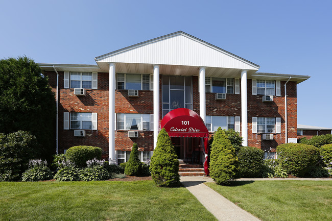 Bayside Apartments in Ipswich, MA - Foto de edificio - Building Photo