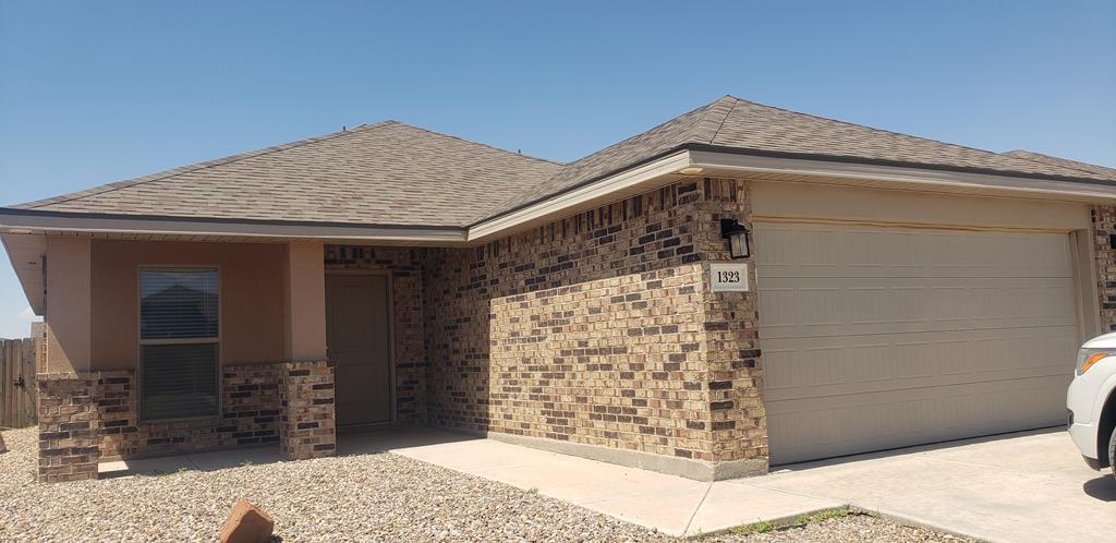 1323 Big Easy St in Odessa, TX - Building Photo