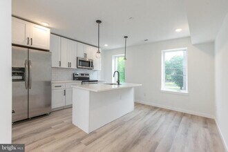 2120 Master St in Philadelphia, PA - Building Photo - Building Photo