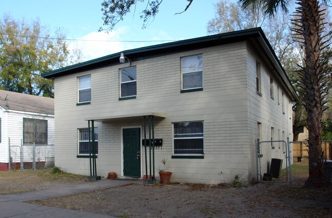 1231 Mcconihe St in Jacksonville, FL - Building Photo - Building Photo