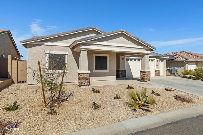 12626 W Stella Ln in Litchfield Park, AZ - Building Photo - Building Photo