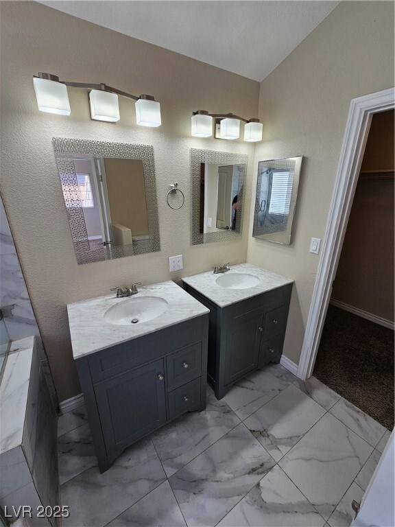 property at 2705 Kennington Cir